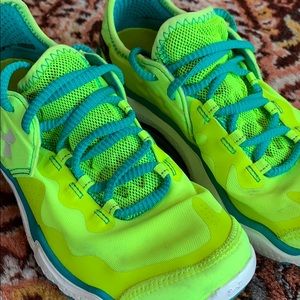 UNDER ARMOUR Running Shoes Charge RC 2